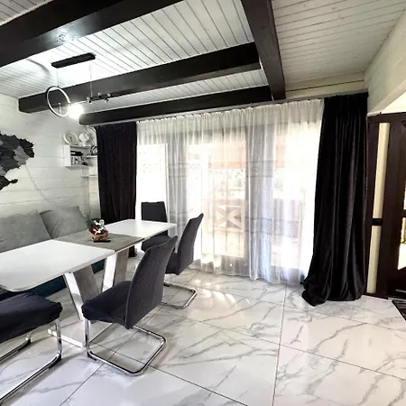 Vila Zgarda 2 Mykulyčyn